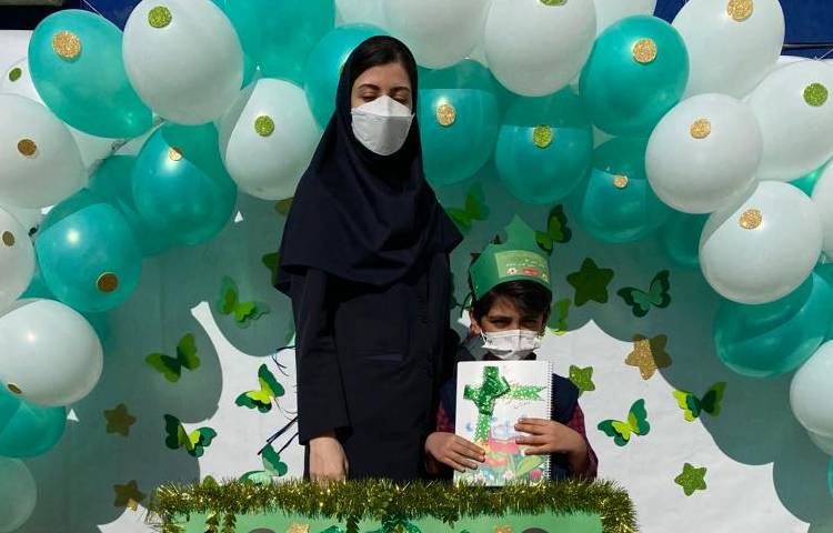 جشن قرآن دانش آموزان پایه اول دبستان 2