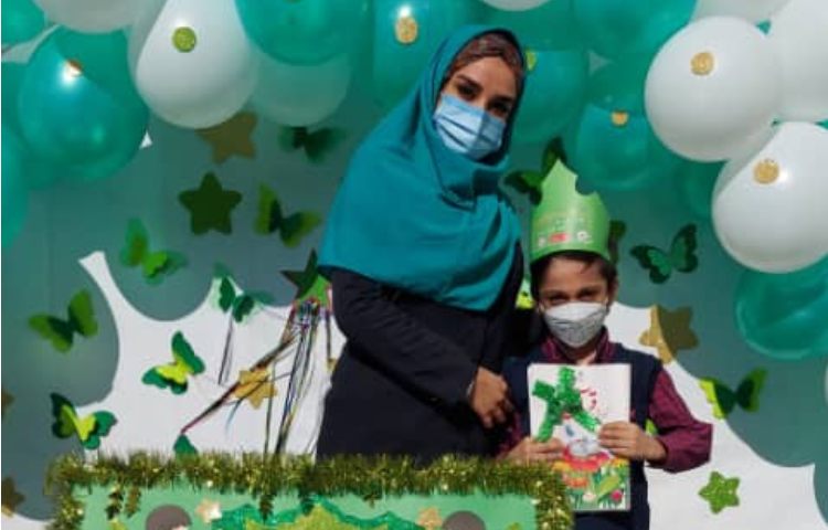 جشن قرآن دانش آموزان پایه اول دبستان 5