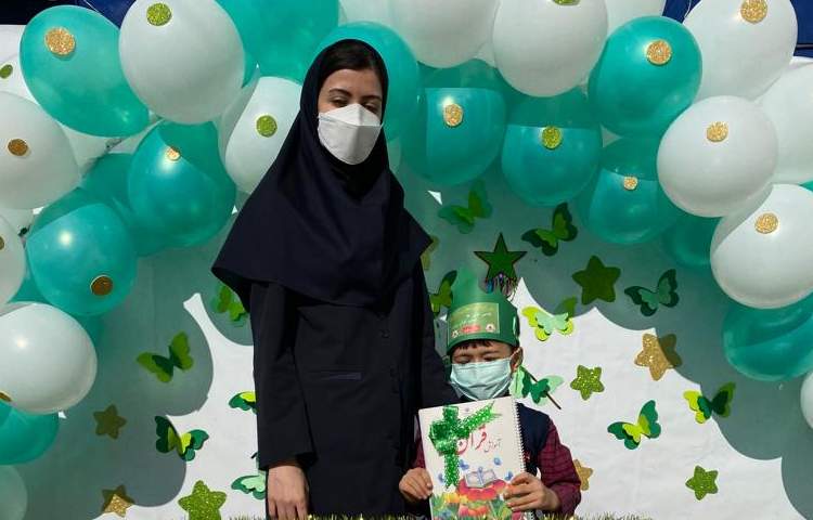 جشن قرآن دانش آموزان پایه اول دبستان 6