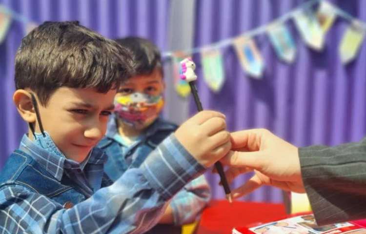 جشن مداد دانش آموزان پیش دبستان علوی 4