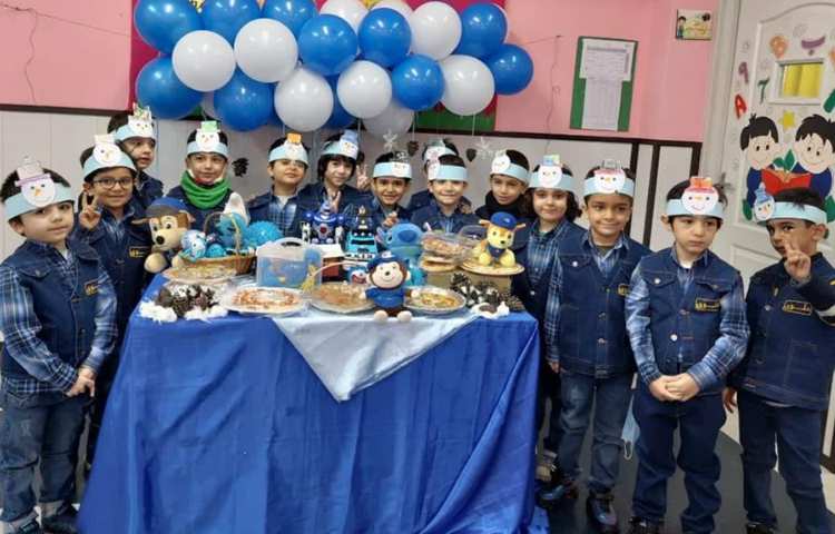 جشن میانه زمستان دانش آموزان پیش دبستان علوی 14