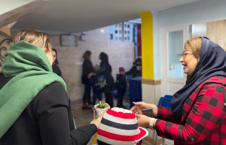 :جشن میلاد حضرت زهرا (س) و برگزاری جشن روز مادر با قدردانی پسران مهربان علوی از مادران دوست داشتنی 1