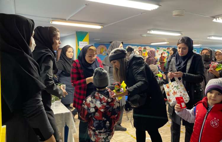 :جشن میلاد حضرت زهرا (س) و برگزاری جشن روز مادر با قدردانی پسران مهربان علوی از مادران دوست داشتنی 3