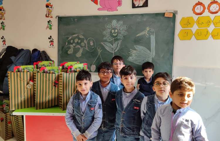 جشن نشانه (ل) 4