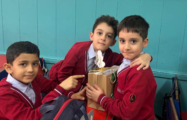 جشن نشانه ی ( اِ ) 3