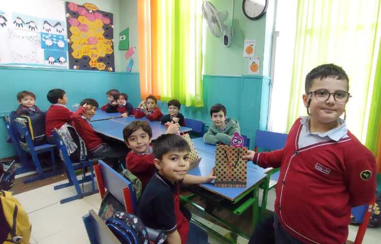 جشن نشانه ی تشدید توسط آقای آرتا عزیزی 3