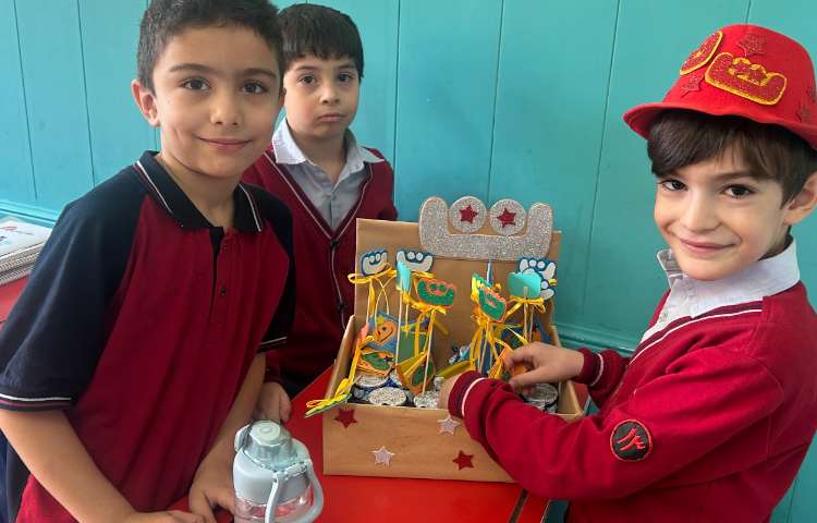 جشن نشانه ی ( ت ) 4