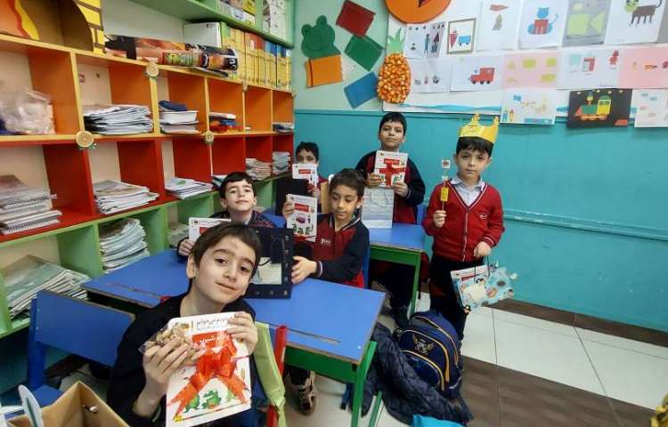 جشن نشانه ی ِ دوستی توسط آقای کیاشا وحیدی 1