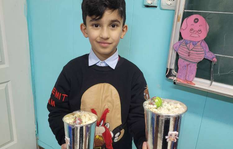 جشن نشانه ی "ف" با تشکر از خانواده ی عزیز هدایت 1