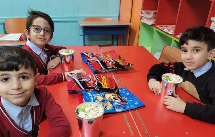 جشن نشانه ی "ف" با تشکر از خانواده ی عزیز هدایت 6