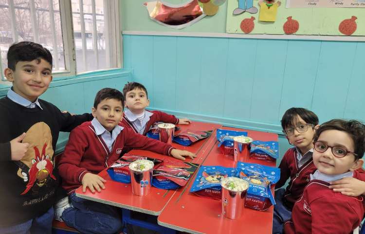 جشن نشانه ی "ف" با تشکر از خانواده ی عزیز هدایت 7