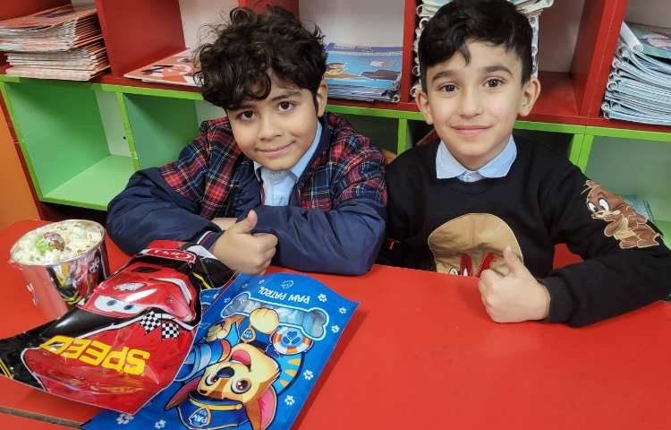 جشن نشانه ی "ف" با تشکر از خانواده ی عزیز هدایت 8