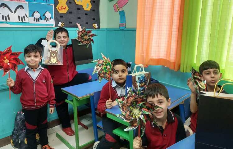 جشن نشانه ی ف توسط آقای محمد امین شهبازی 1