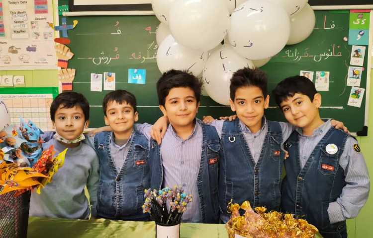 جشن نشانه ی (ف) 7