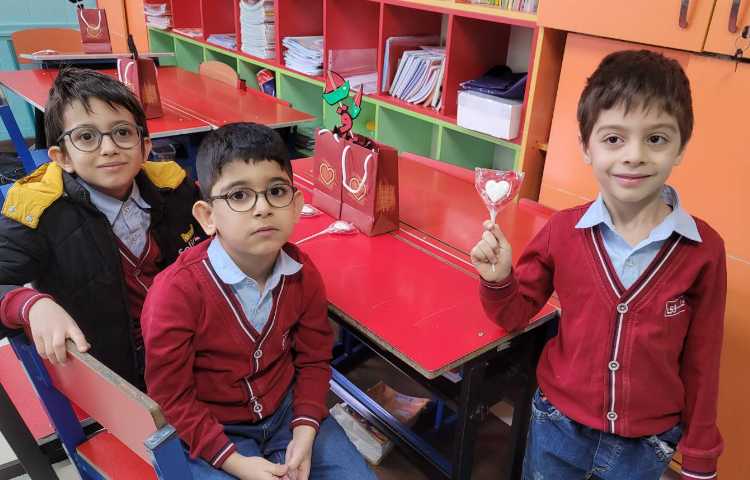 جشن نشانه ی "ق" با تشکر از خانواده ی ارحام صدر عزیز 5