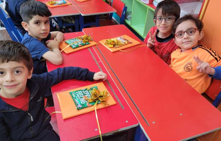 جشن نشانه ی "ل" با تشکر از خانواده ی عزیز عسگرزاده 3