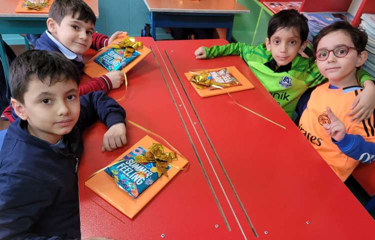 جشن نشانه ی "ل" با تشکر از خانواده ی عزیز عسگرزاده 6