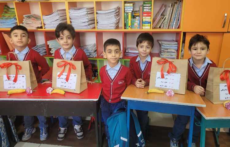 جشن نشانه ی "م" با تشکر از خانواده ی جلیلی عزیز 10