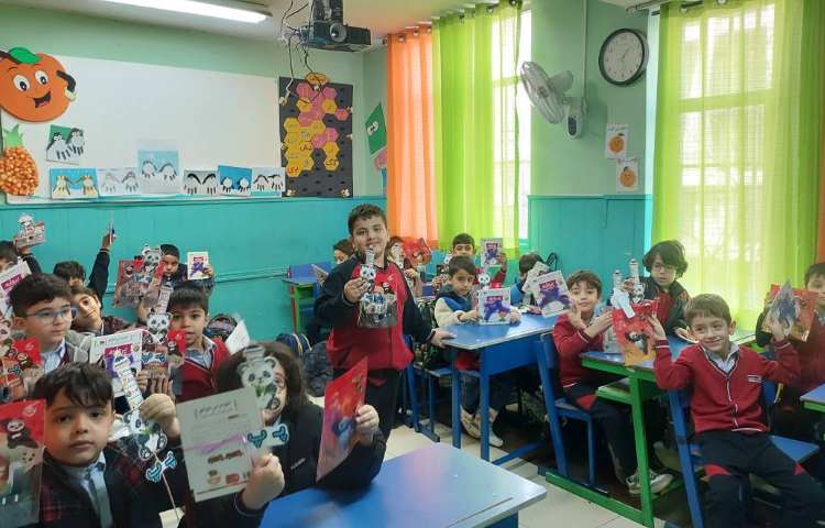 جشن نشانه ی( پ) توسط آقای آرتا عزیزی 1