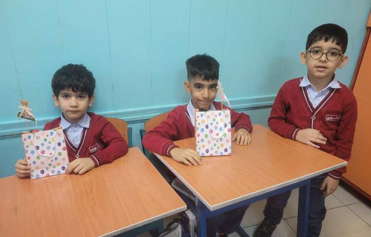 جشن نشانه ی "ی"، با تشکر از خانواده ی عزیز شهبازی نیا 2