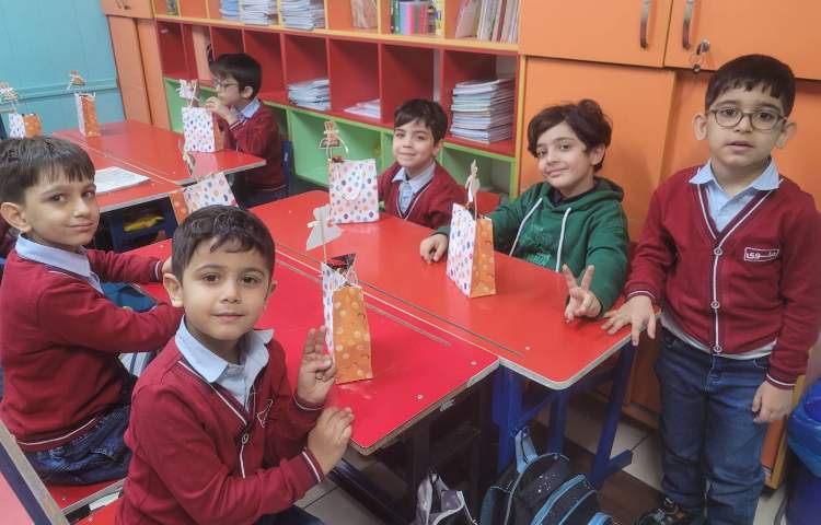 جشن نشانه ی "ی"، با تشکر از خانواده ی عزیز شهبازی نیا 4