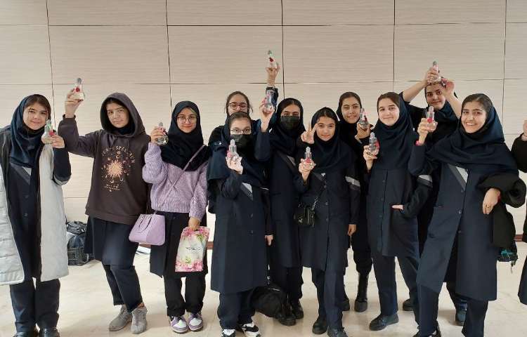 جشن نوروز شعبه دخترانه مرکز 2