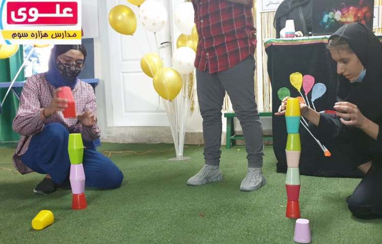 جشن ورودی های جدید پایه های دهم و یازدهم 4