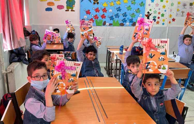 جشن ورود به کتاب ALV Phonics 2 4