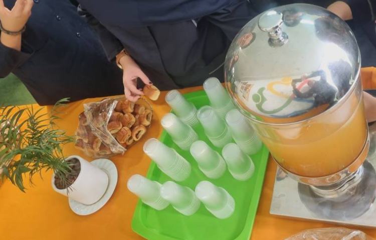 جشن پایان تحصیلی مبارک باد. 8