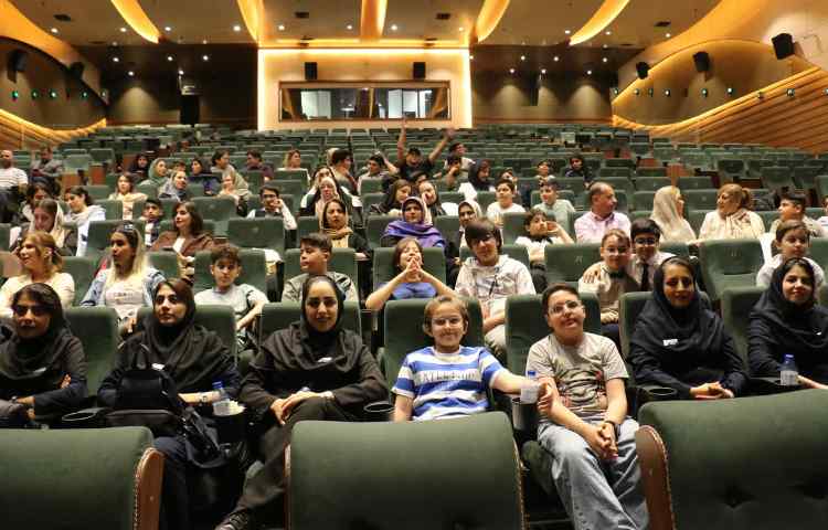 جشن پایان سال تحصیلی پایه ها سالن همایش صبا مال 9