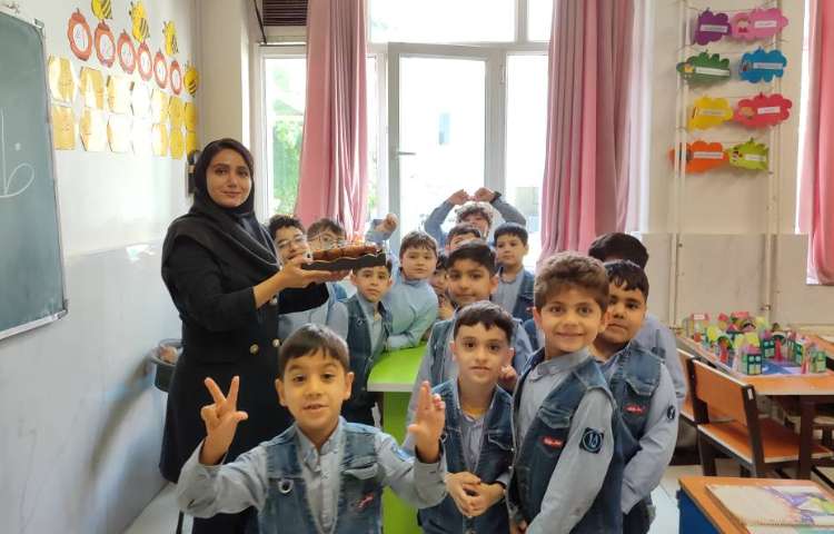 جشن پایان کتاب فارسی نشانه (ظ) 1