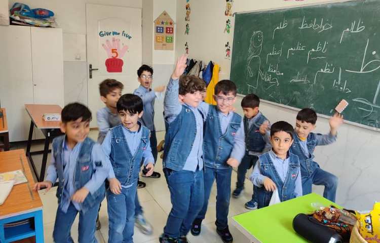 جشن پایان کتاب فارسی نشانه (ظ) 2