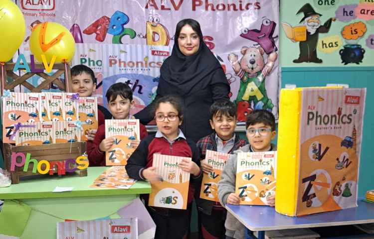 جشن کتاب ALV Phonics 2 1