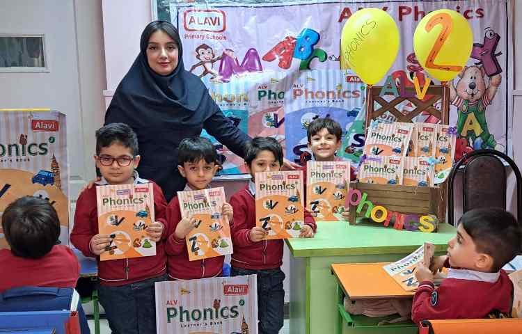 جشن کتاب ALV Phonics 2 12