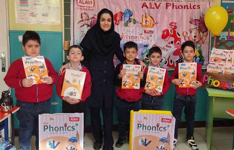 جشن کتاب ALV Phonics 2 14
