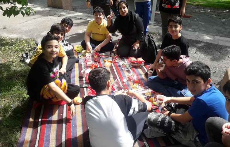 جشن یادگیری پایه دوم تا ششم دبستان علوی 20