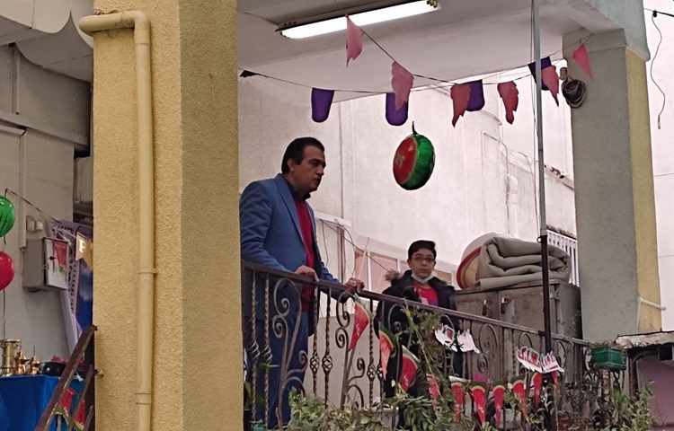 جشن یلدا در یک روز بارانی و زیبا 4