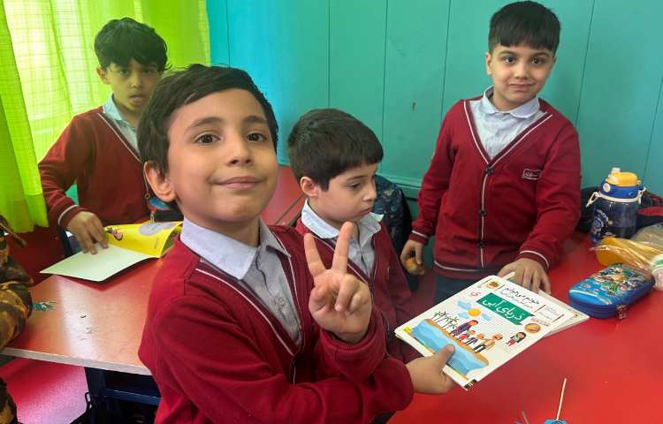 جشن ( ی ) میانجی 4