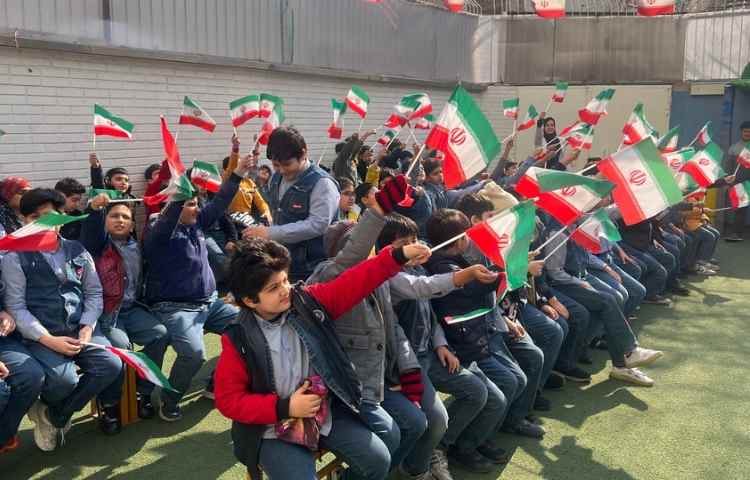 جشن 22 بهمن ماه