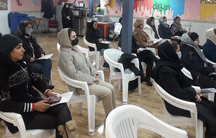 جلسات اولیا دانش آموزان دبستان علوی 1