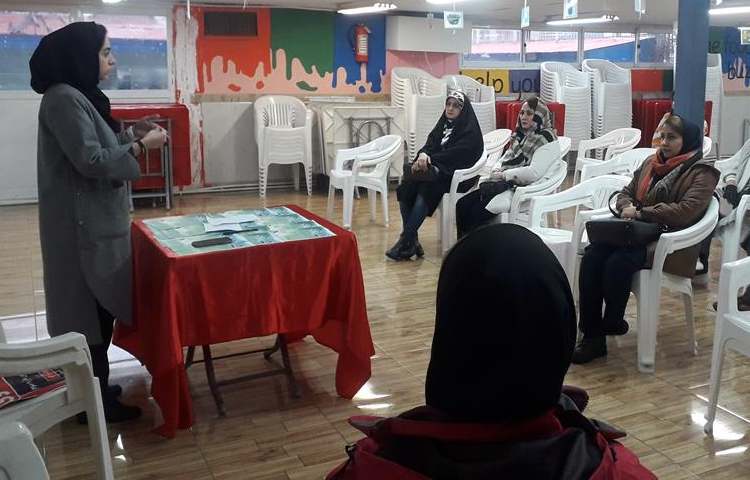 جلسات اولیا دانش آموزان دبستان علوی 3