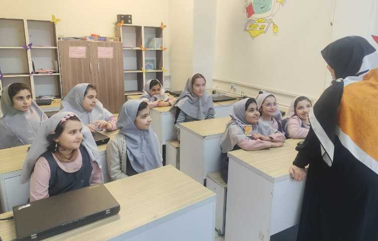 جلسات شورای دانش آموزی 2