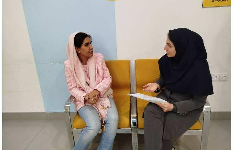 جلسات فردی اولیا با معلمین 2