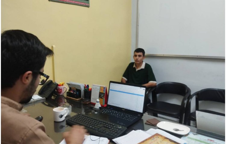 جلسات مشاوره فردی دانش آموزان پایه نهم 4