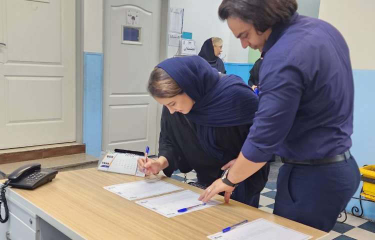 جلسات معارفه ویژه ی پایه های پیش تا سوم با حضور اولیا محترم و آموزگاران گرامی 6