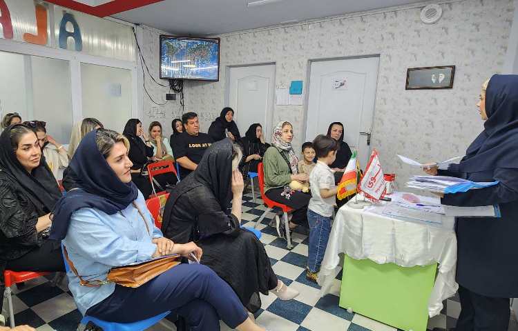 جلسات معارفه ویژه ی پایه های پیش تا سوم با حضور اولیا محترم و آموزگاران گرامی 19