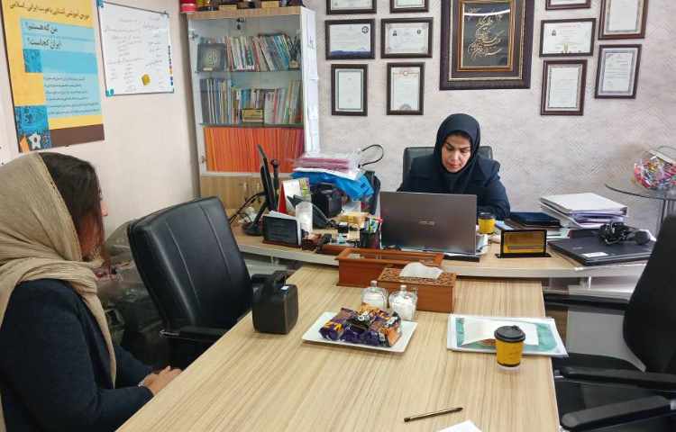 جلسات نظرسنجی مدیریت دبستان، معاون آموزشی و سوپروایزر زبان 2