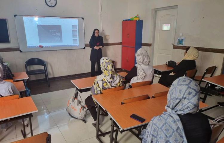 جلسات هم اندیشی