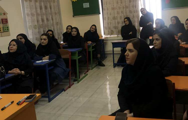 جلسه اختتامیه تابستونک یخی 5