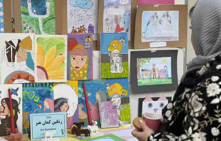 جلسه ارائه کارنامه نیمسال اول و نمایشگاه فعالیت های فوق برنامه 13